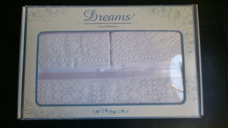 Juego Sábanas 2 Plazas blanco Bolillo ($20.000.- CLP)